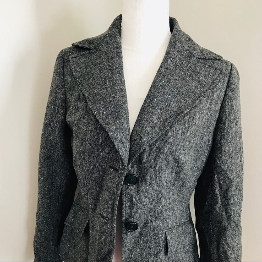Ann Taylor Blazer - Picture 5 of 7
